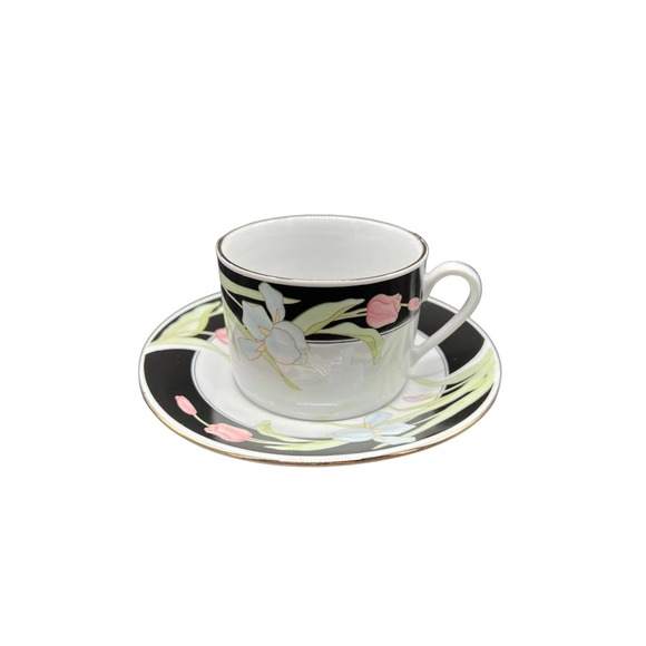 Fairfield Fine China Vanessa Pattern 5 Piece Place Setting Tulip & Iris - Picture 6 of 7